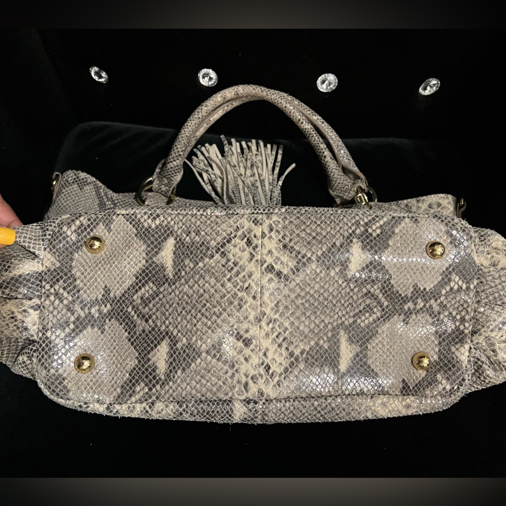 GILI Python Purse - Picture 4 of 6